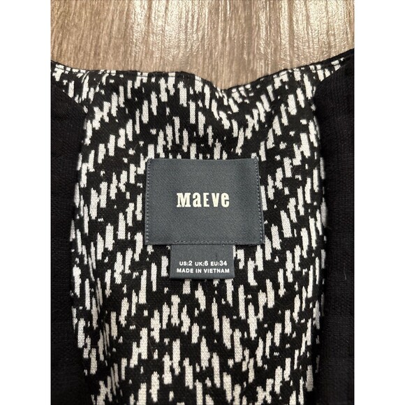 Maeve Anthropologie Womens Fit & Flair Knit Dress Size 2 Geometric Print V Neck - Picture 9 of 12